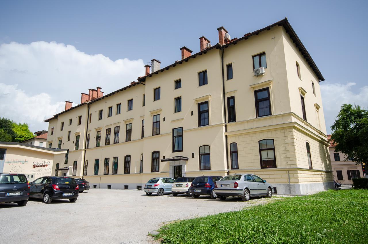 Apartment Trzaska With Free Parking ليوبليانا المظهر الخارجي الصورة